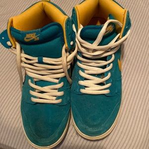 Nike an teal dunks